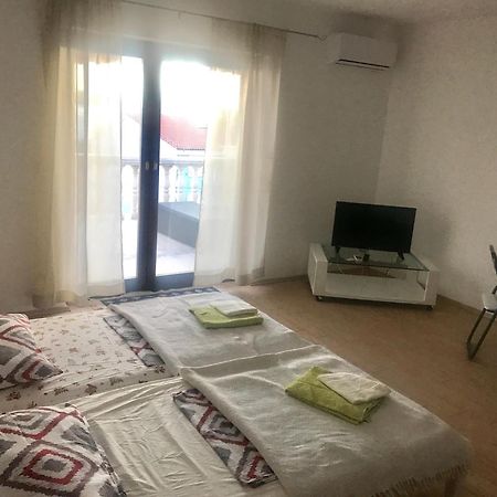 Lux Dodo Apartment Dramalj Exterior photo