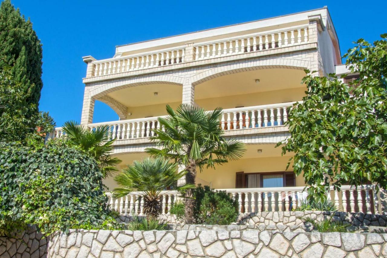 Lux Dodo Apartment Dramalj Exterior photo